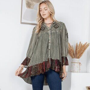 Vintage Bohemian : Puffed Sleeves Buttondown Top